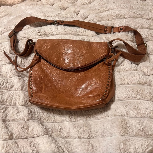The Sak Embossed Tan Leather and Silverlake Crossbody Bag - Picture 3 of 13